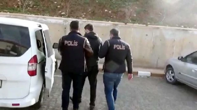 Gaziantep’te FETÖ operasyonu: 15 gözaltı