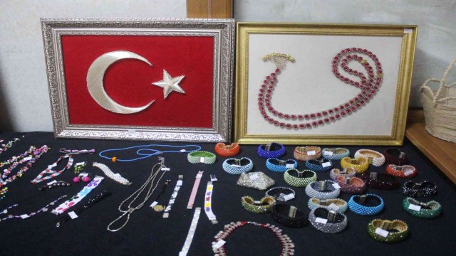 Görele Halk Eğitim Merkezi’nden Filografi Takı Tasarım Sergisi