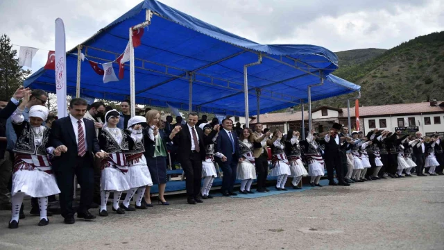 Gümüşhane’de 19 Mayıs’a coşkulu kutlama