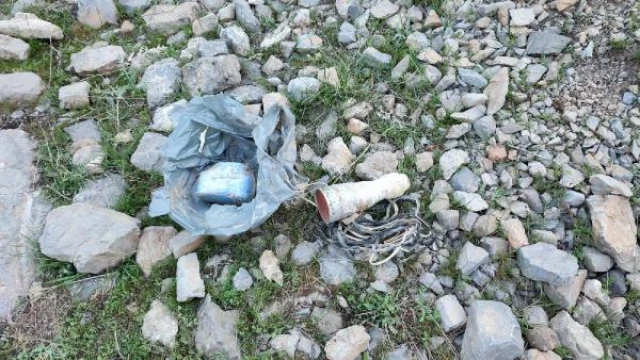 Hakkari kırsalında araziye tuzaklanmış EYP imha edildi