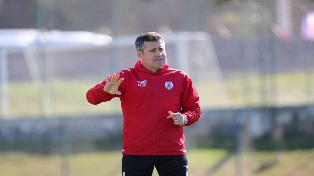 Hüseyin Eroğlu: “Erzurumspor maçını kazanmak için oynayacağız”