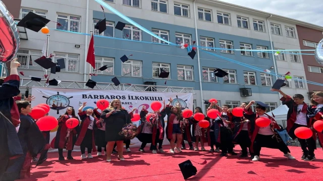 İlkokulda düzenlenen bahar şenliği ile hasret giderildi