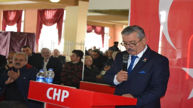 Kadın kollarına küfür eden CHP’li başkana para cezası