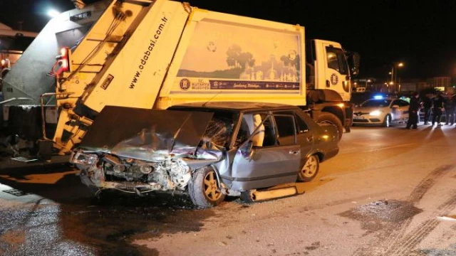 Kamyonla çarpışan otomobilin sürücüsü ağır yaralandı