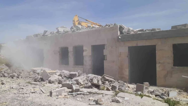 Kapadokya bölgesinde kaçak yapıların yıkımına yeniden başlandı