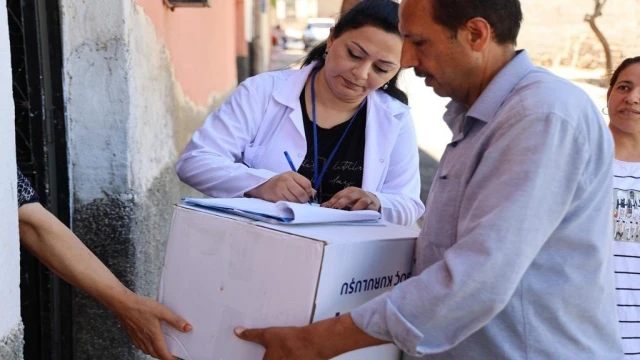 Kilis’te bin aileye hijyen kolisi dağıtıldı