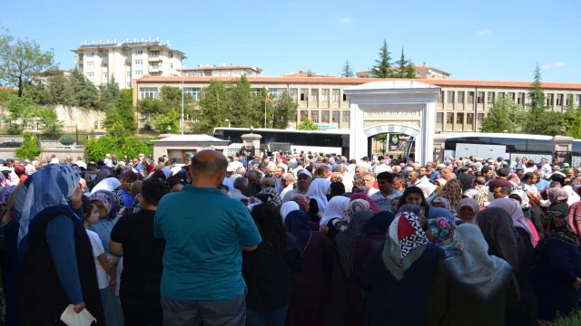 Kırıkkale’de hac kafilesi dualarla uğurlandı