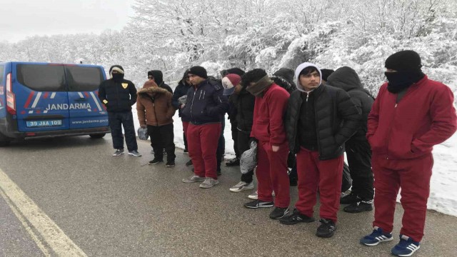 Kırklareli’nde 63 kaçak göçmen yakalandı