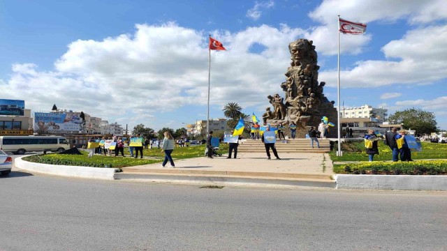 KKTC’deki Ukraynalılardan savaş karşıtı protesto