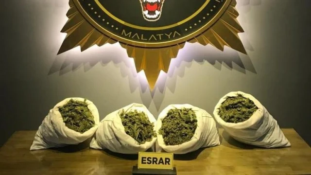 Malatya’da zehir tacirlerine darbe