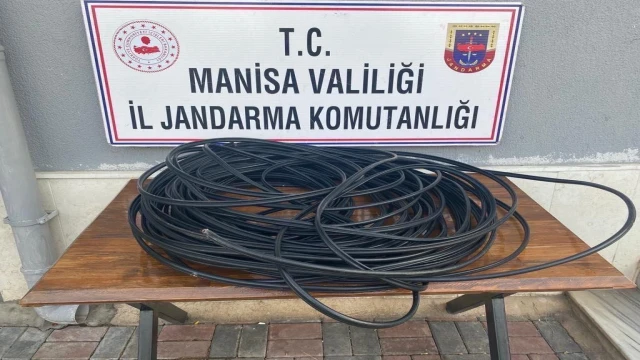 Manisa’da kablo hırsızı suçüstü yakalandı