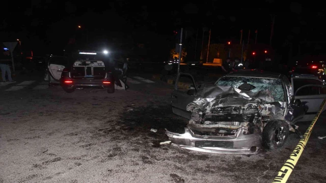 Manisa’da otomobillerin çarpıştığı kazada ölü sayısı 2’ye yükseldi