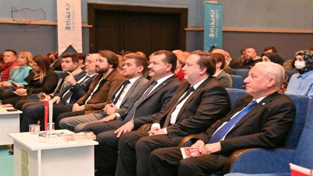 Mavi Vatan Balıkesir'de konuşuldu