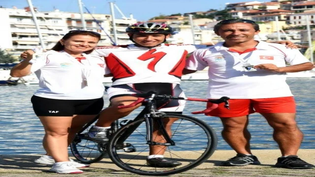 Milli triatlon sporcusu Ata Yahşi, kazada hayatını kaybetti