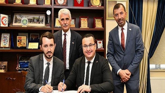 Mustafakemalpaşa ve Kamenica Arasında İmzalar Atıldı