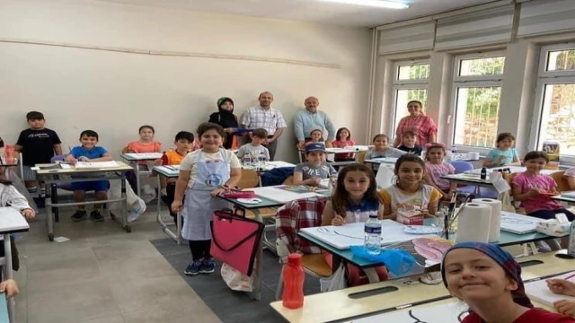 Öğrenciler yaz kurslarına yoğun ilgi gösterdi