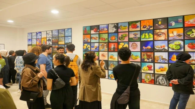 Ortak Zemin Sergisi sanatseverlerin beğenisine sunuldu