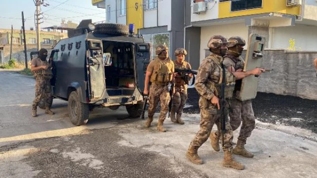 Osmaniye ve Adana’da uyuşturucu satıcılarına operasyon: 9 gözaltı