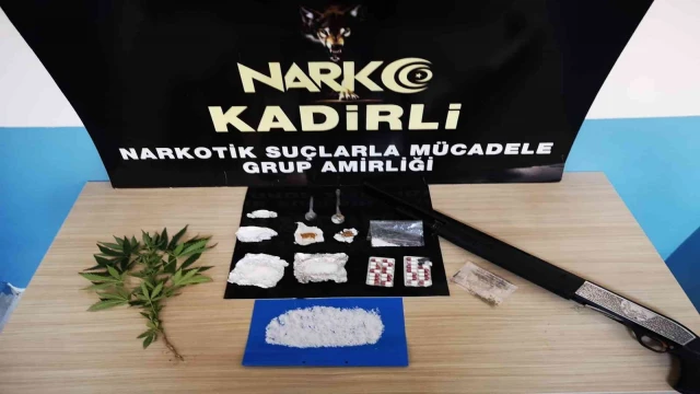 Osmaniye’de uyuşturucu operasyonuna 4 tutuklama