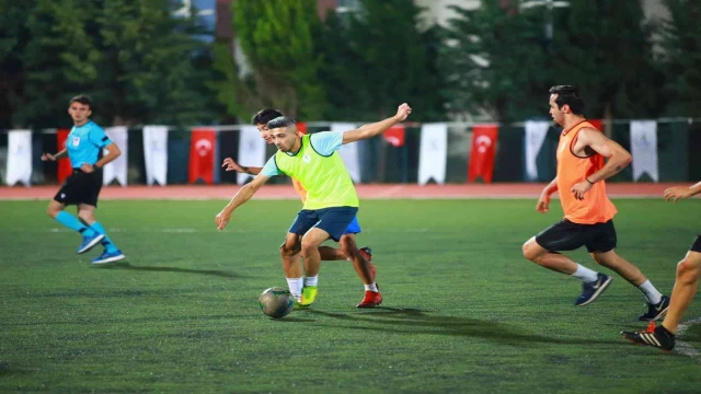 Pamukkale futbol turnuvasında kazanan dostluk oldu