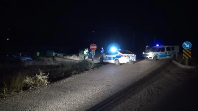 Polisin ’dur’ ihtarına uymayan alkollü kadın sürücü polise çarparak kaçmaya çalıştı