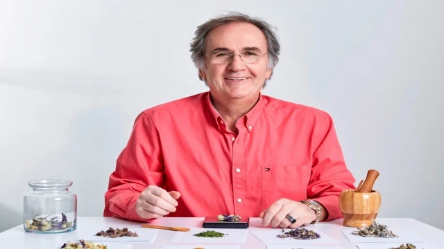 Prof. Dr. Saraçoğlu: “Karaciğer için maydanoz limon kürü”