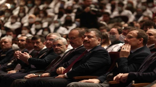 Sağlık Bakanı Koca: ”Hekimlere şiddet uygulayanlar tutukevine sevk edilecek”