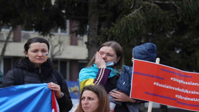 Sakarya’dan Rusya’ya gözyaşlarıyla seslendiler