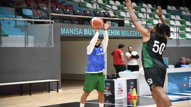 Şampiyon Manisa, Konya maçına hazırlanıyor