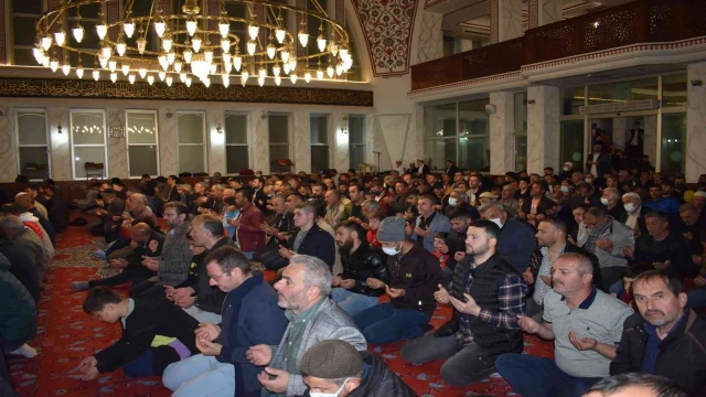 Samsun’da “1071 Hatim” programında 20 bin hatmin duası yapıldı