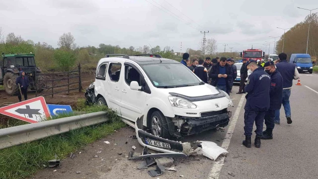 Samsun’da tır araçları biçti: 4 yaralı