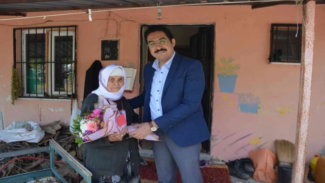 Şehit annesi Cemile Çimen’e Anneler Günü ziyareti