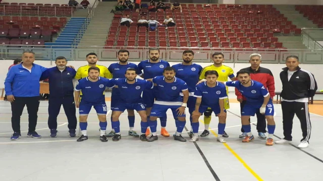 Seyhan Belediyespor futsalda iddialı