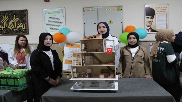 Siirt’te Bilim Fuarı’nda öğrencilerin 22 projesi tanıtıldı