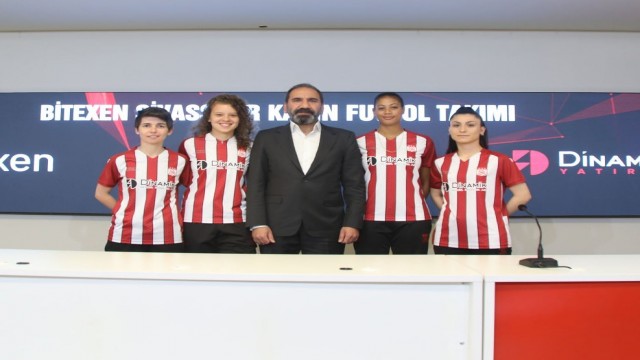 Sivasspor 4 takviye yaptı