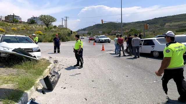 Söke’de trafik kazası: 3 yaralı