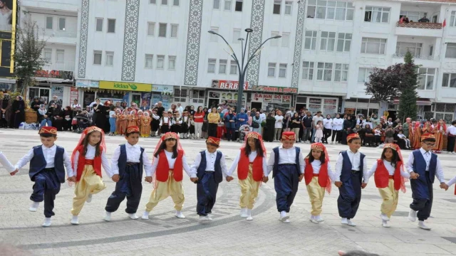 Sorgun’da Halkoyunları Şenliği düzenlendi