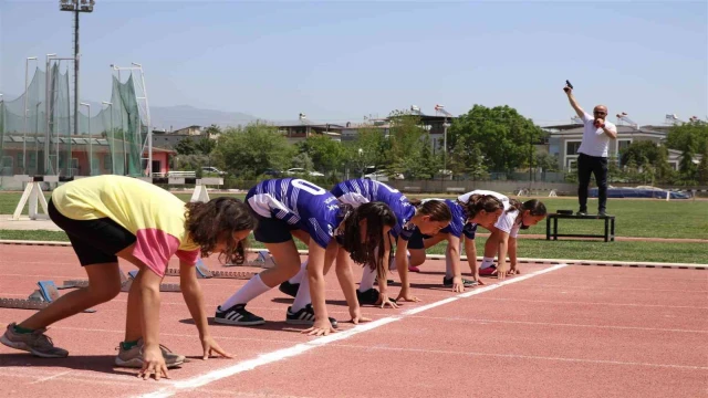 Sporcu Eğitim Merkezi atletizm il seçmeleri yapıldı