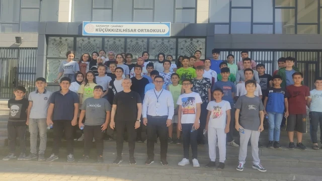 Tahmazoğlu’ndan LGS sınavına giren öğrencilere kumanya sürprizi