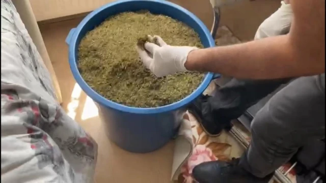Tekirdağ’da kova dolusu uyuşturucu ele geçirildi