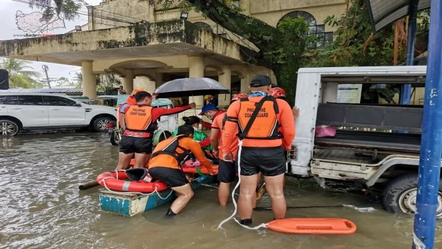 Tropikal Megi Kasırgası Filipinler'i vurdu: En az 25 ölü