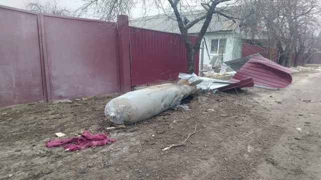 Ukrayna’da düşürülen uçağın pilotu halk tarafından yakalandı