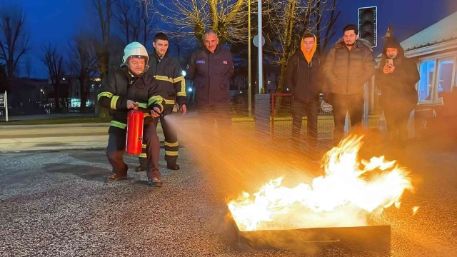 Üniversitede kurulan arama kurtarma ekibi afetlere hazırlanıyor