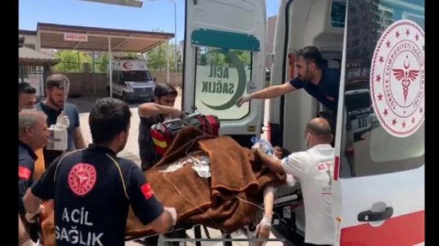Üniversiteli Saadet Fırat Nehri’ne düştü, çevredekiler kurtardı