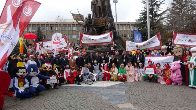 Uşak’ta 4. Ulusal Tiyatro Festivali başladı