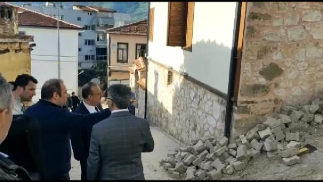 Vali Canbolat’tan, Celal Bayar’ın evinin restorasyonunun gecikmesine tepki