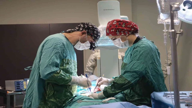 Yalova’da ilk kez endovasküler anevrizma onarımı Özel Atakent Hastanesi’nde yapıldı