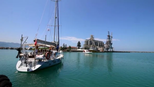 Yelkenle tek başına Türkiye turu için yola çıktı