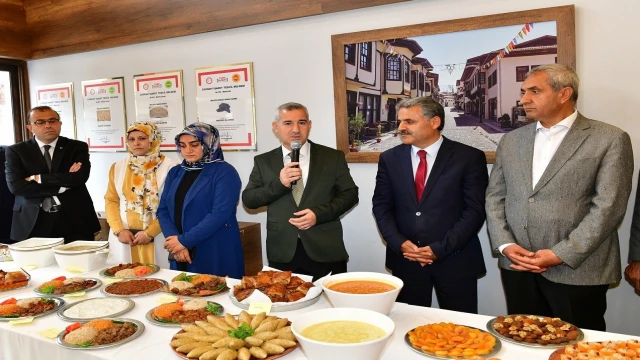 Yeşilyurt’un yöresel lezzetleri tanıtıldı