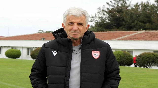 Yücel Uyar: “Görülen play-off ışığına göre yürümek istiyoruz”